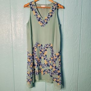 ♥️ M.S.S.P flowered flowy V-neck sleeveless size S
